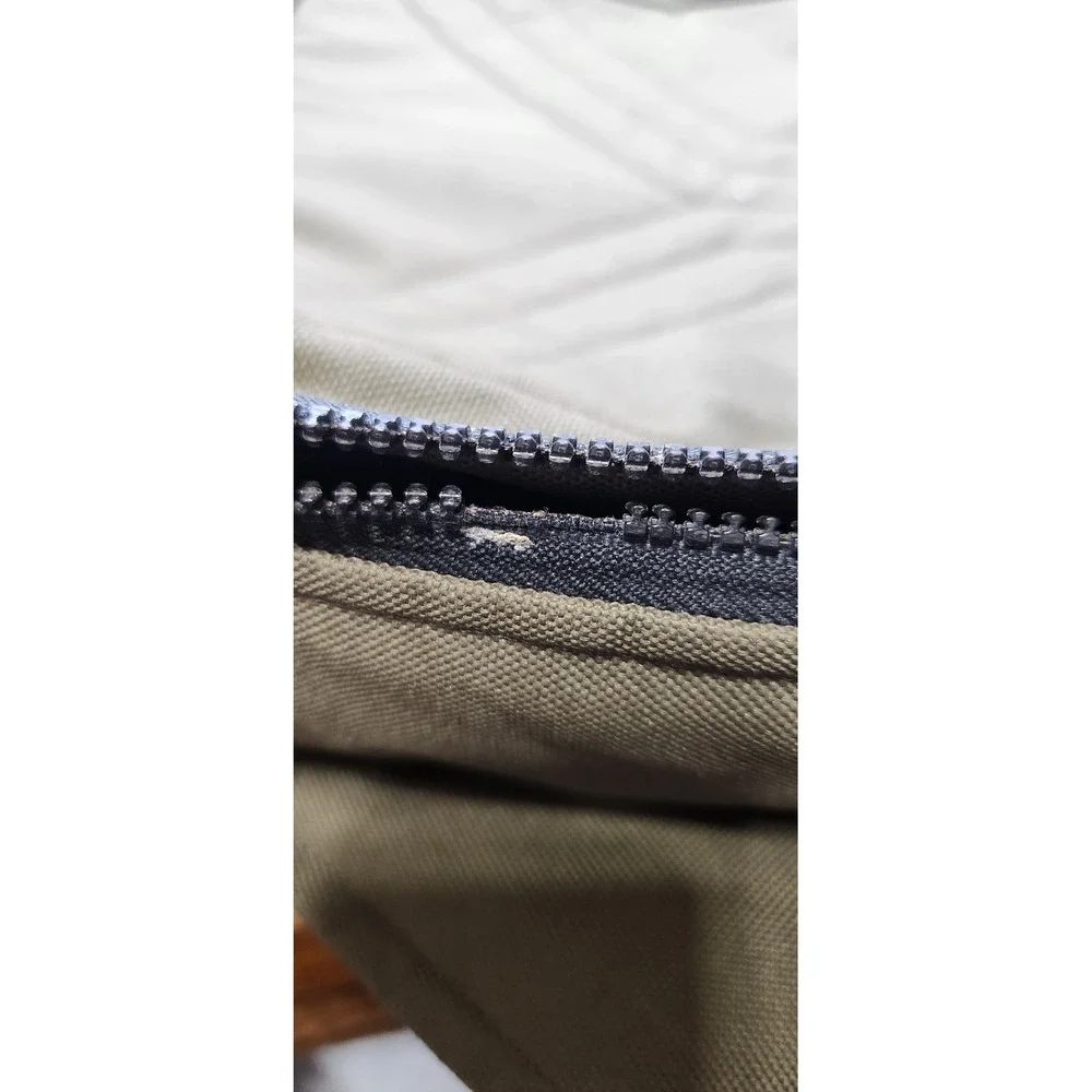 Vintage Yak Pak x Vexed Generation Crossbody Sling Bag Olive Green zipper damage